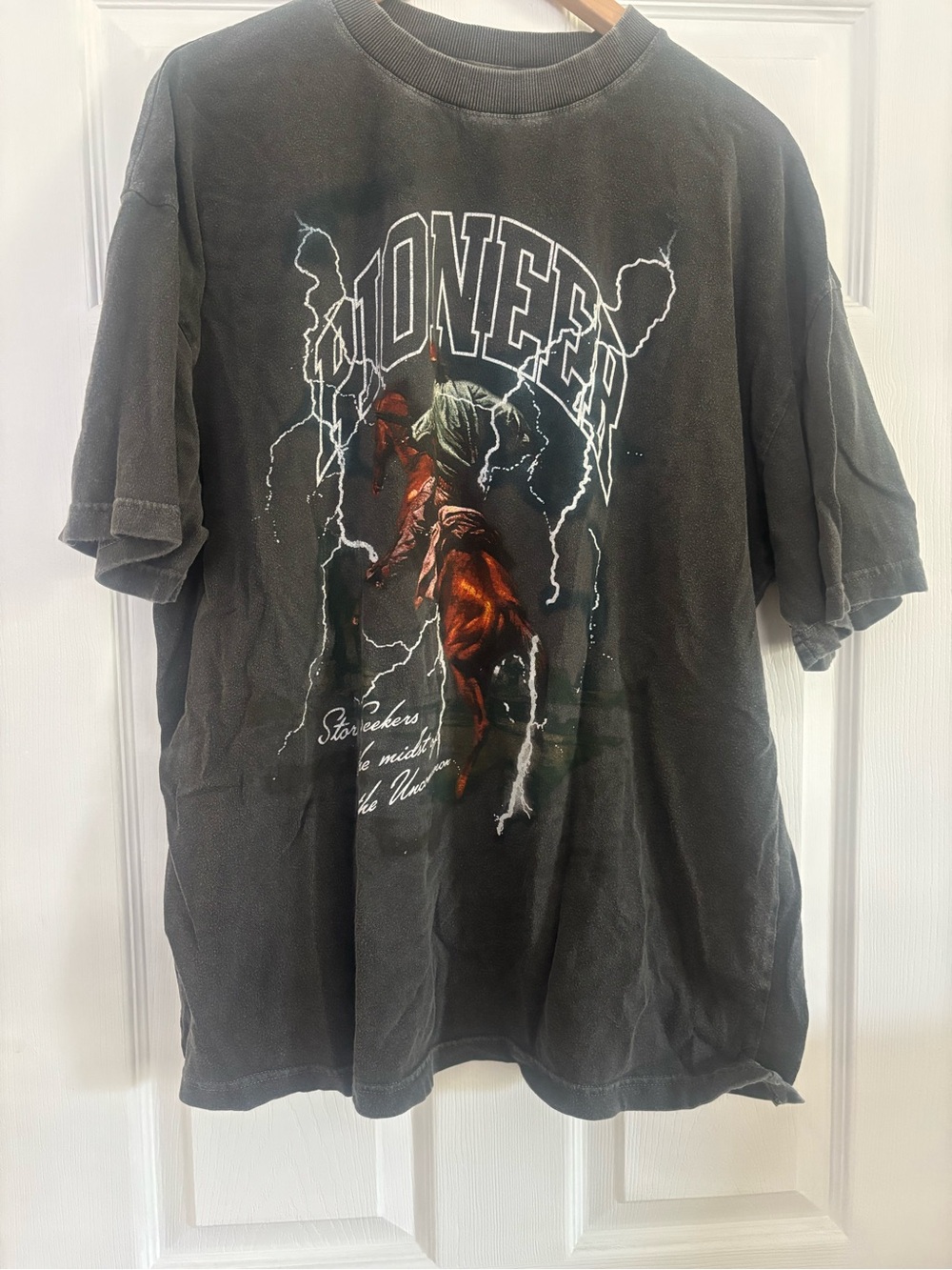 PacSun Black Short-Sleeve Graphic Tee with Lightning Horse Print